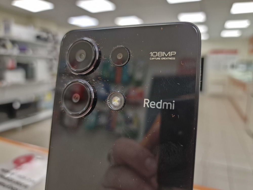 Смартфон Xiaomi Redmi note 13 8/128