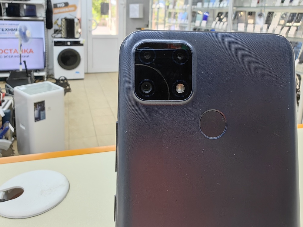 Смартфон Realme C25S 4/64