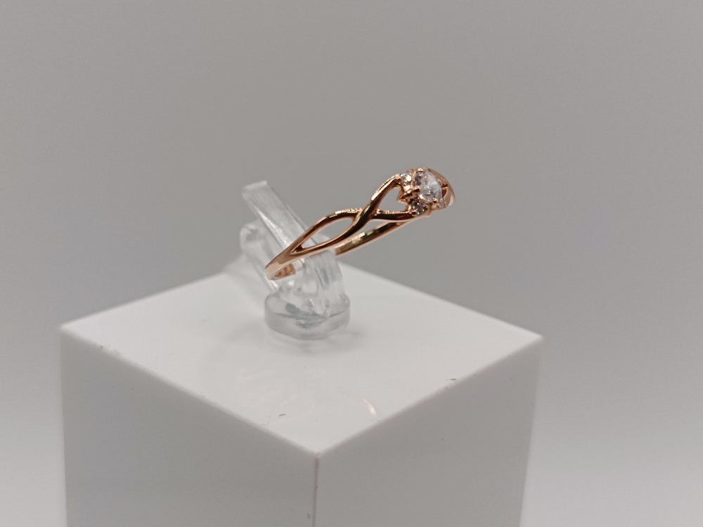 КОЛКМИ585 КОЛЬЦО С КАМНЯМИ (Au 585)