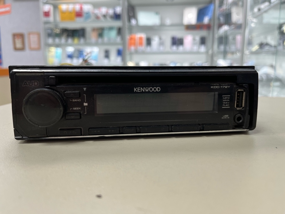 Автомагнитола Kenwood KDC-172Y