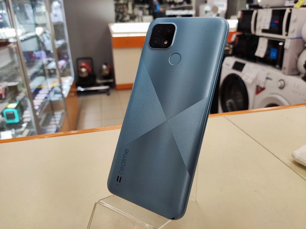 Смартфон Realme C21 3/32