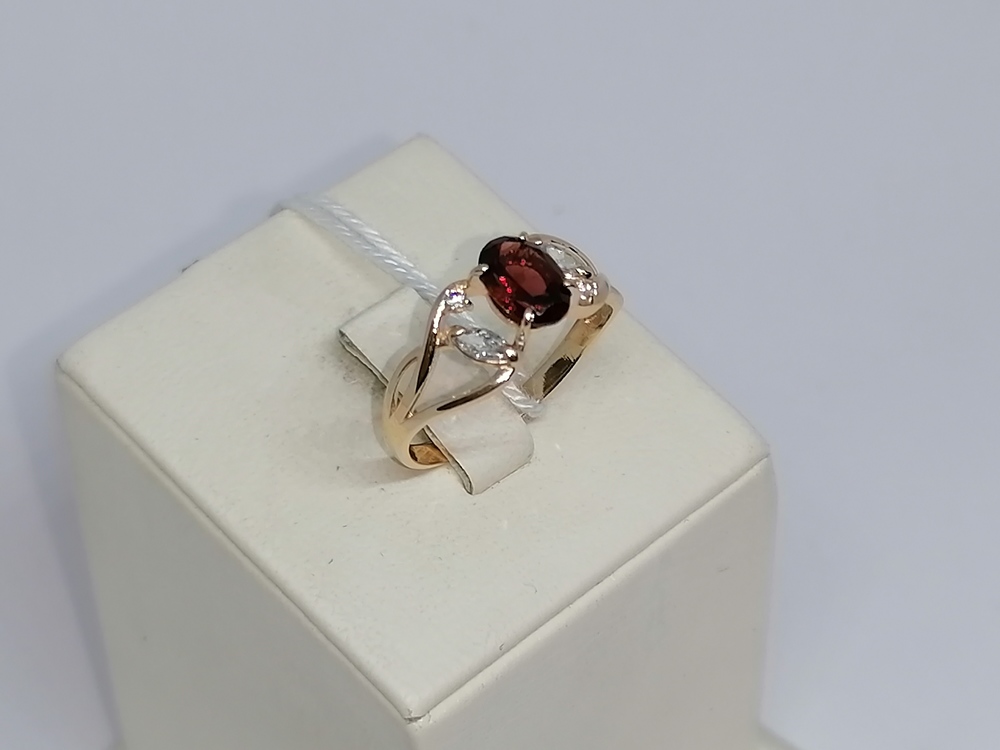 КОЛКМИ585 КОЛЬЦО С КАМНЯМИ (Au 585)