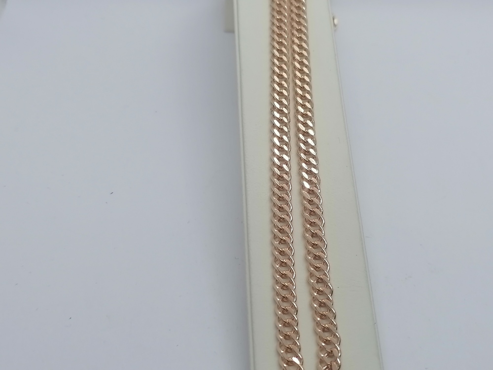 ЦЕПЬ ПУСТОТЕЛАЯ Ромб двойной (Au 585)