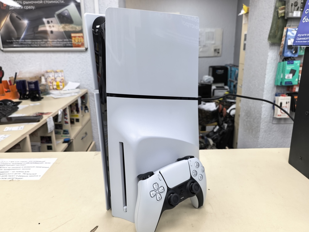 Игровая приставка PlayStation 5 Slim 1TB (С дисководом)