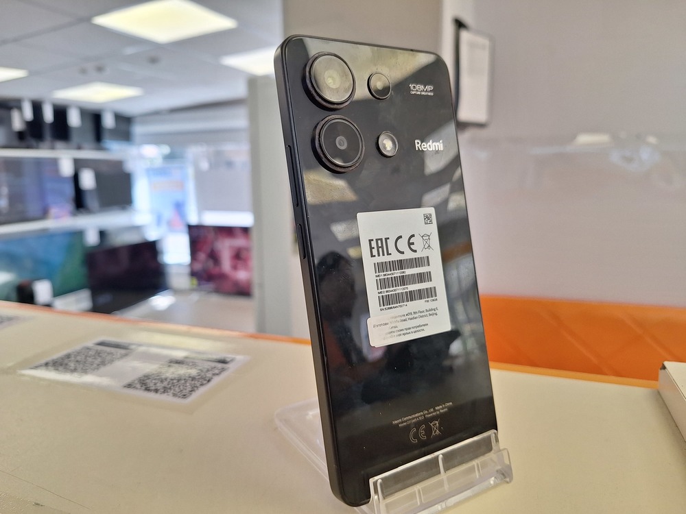 Смартфон Xiaomi Redmi note 13 8/128