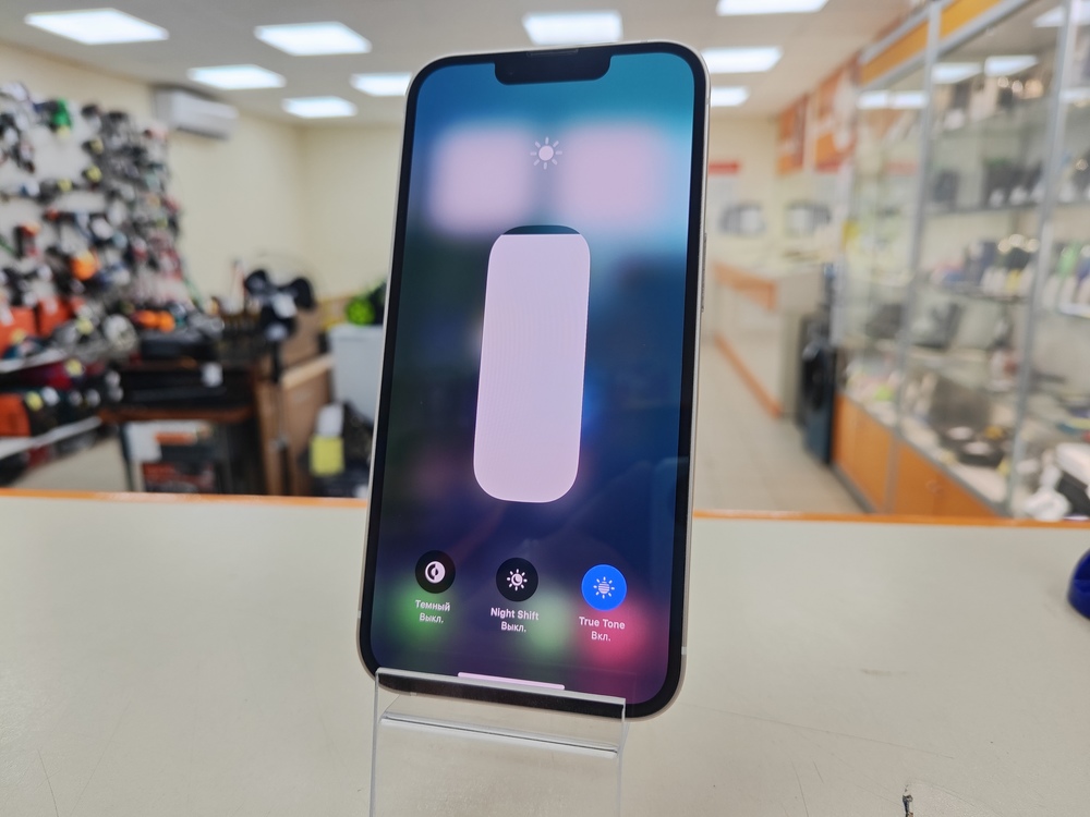 Смартфон Apple iPhone 13 128Gb