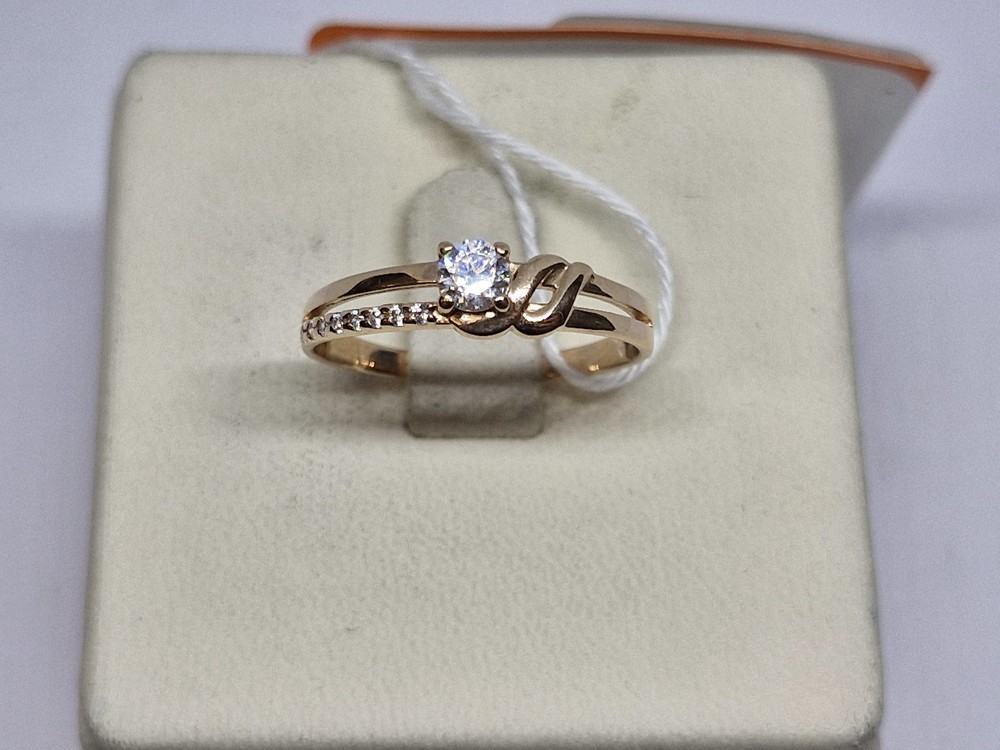 КОЛЬЦО С КАМНЯМИ (Au 585)