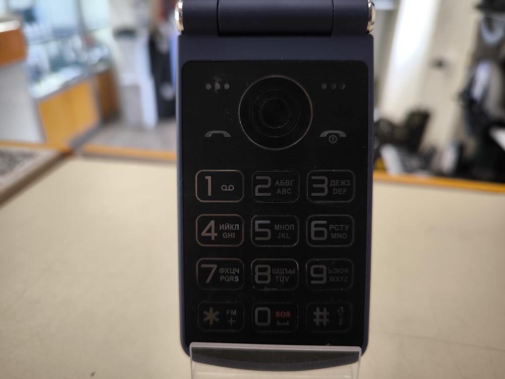 Мобильный телефон Maxvi E11DS