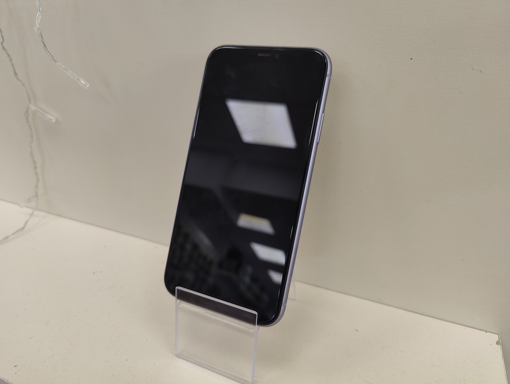 Смартфон Apple iPhone 11 64Gb