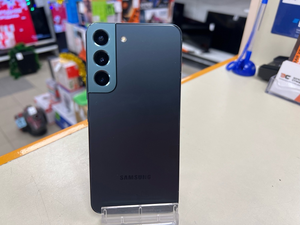 Смартфон Samsung Galaxy S22 8/128