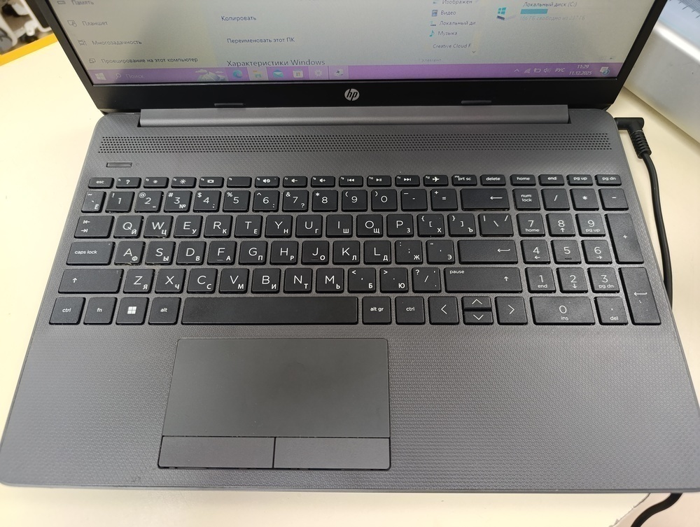 Ноутбук HP; AMD 3020e, Radeon Graphics, 6 Гб, 256 Гб, Нет