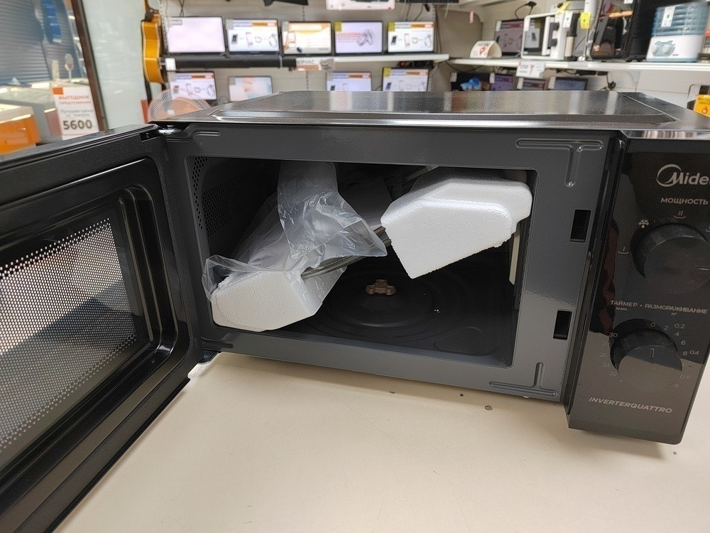 Микроволновая печь Midea MM7P012LV-B