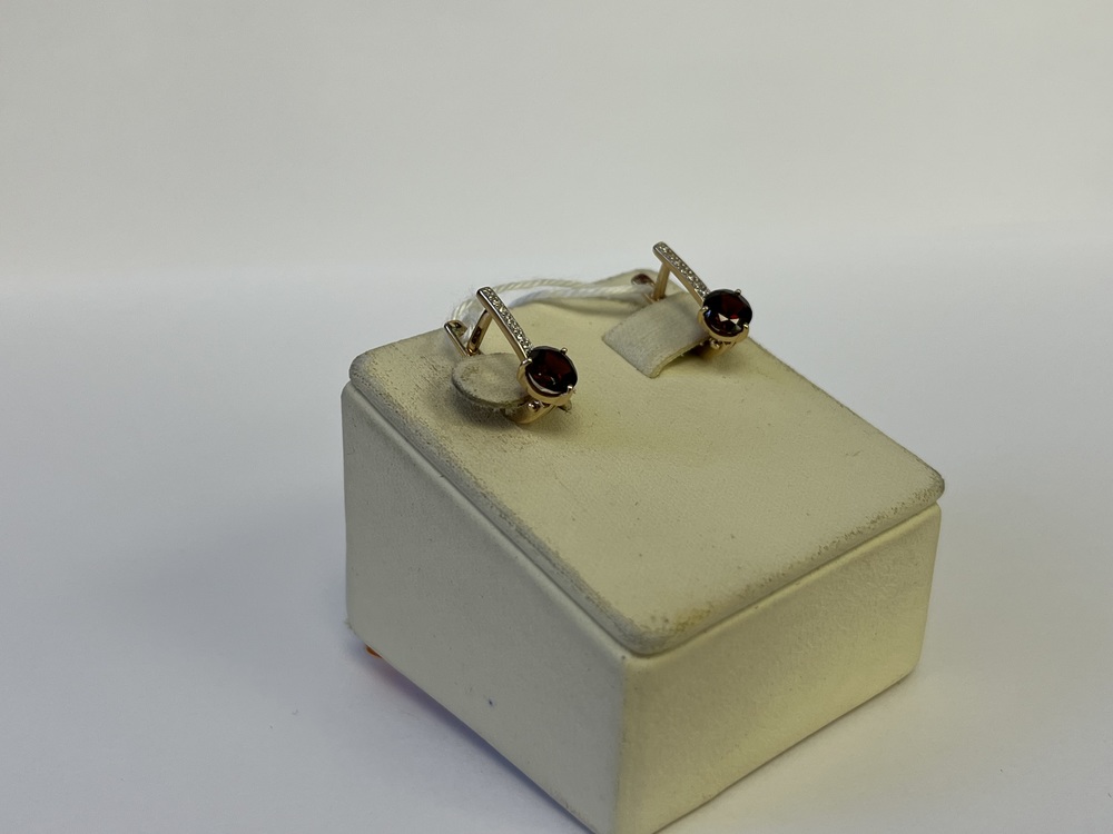 СКМИ585 СЕРЬГИ С КАМНЯМИ (Au 585)