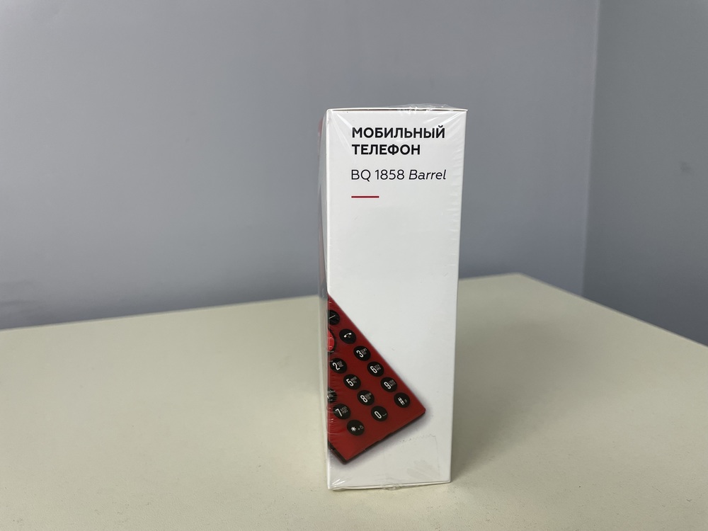 Мобильный телефон BQ 1858