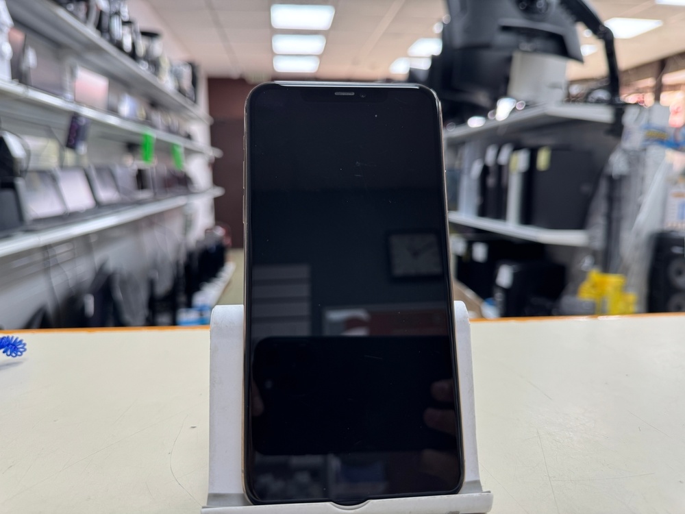 Смартфон Apple iPhone 11 Pro Max 64Gb