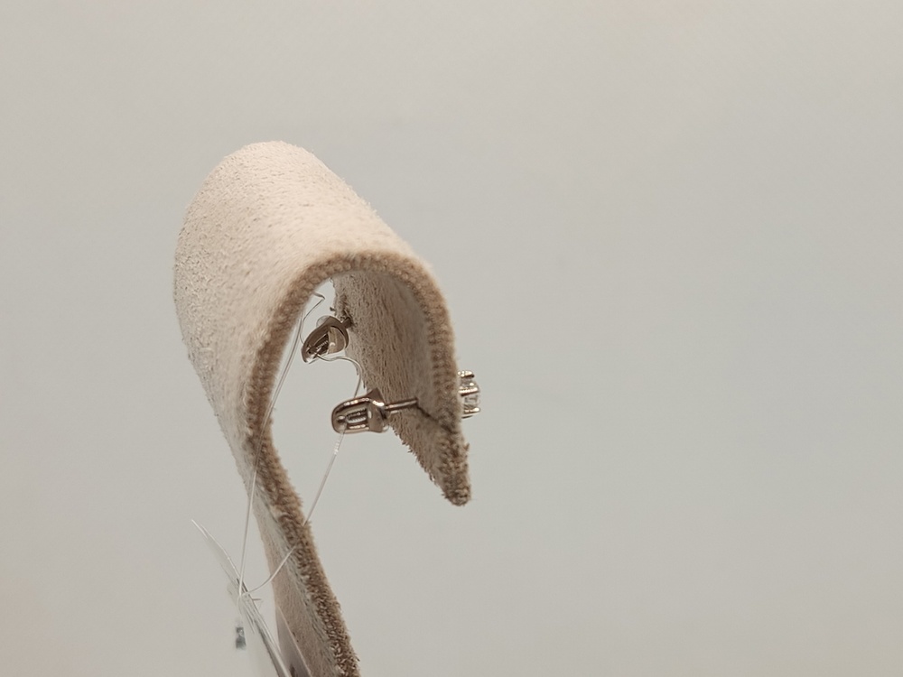 СЕРЬГИ ПУСЕТЫ Бриллиант (Au 585)