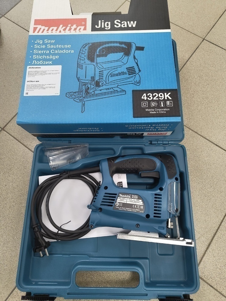 Лобзик Makita 4329