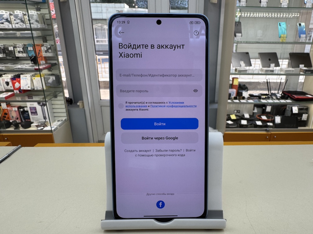 Смартфон Xiaomi Redmi note 13 8/128