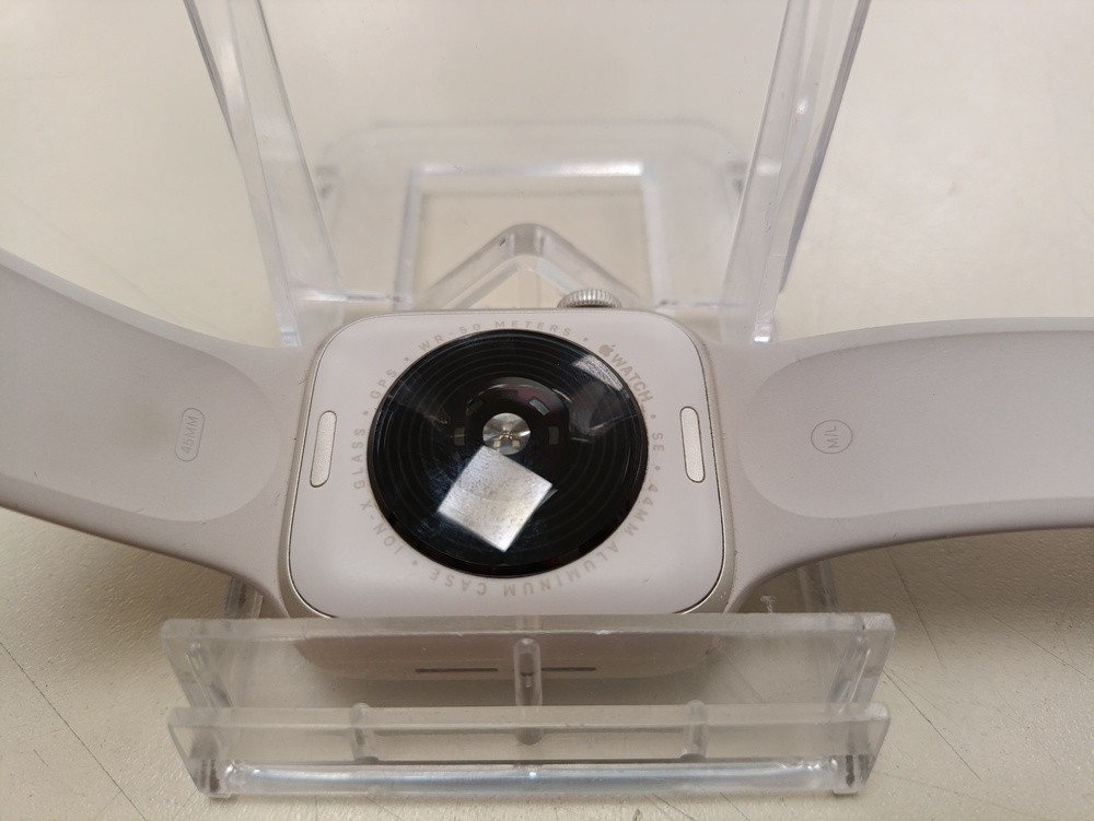 Смарт-часы Apple Watch SE 2022 44mm
