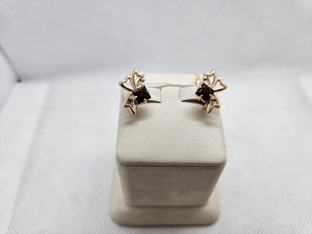 СКМ585 СЕРЬГИ С КАМНЕМ (Au 585)