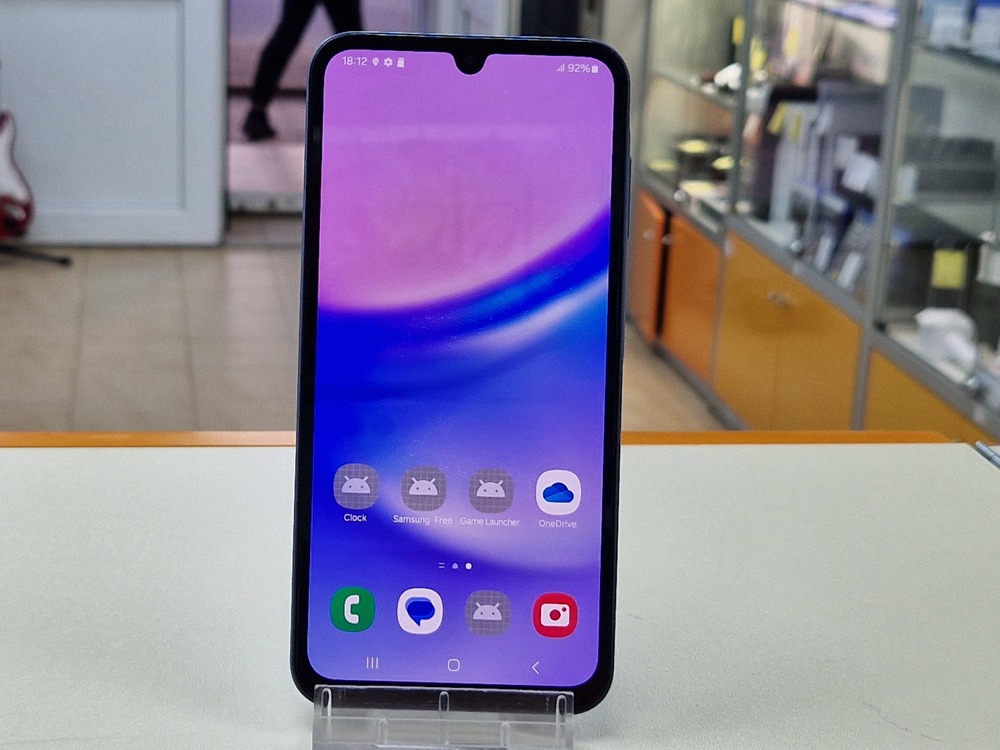 Смартфон Samsung Galaxy A15 4/128