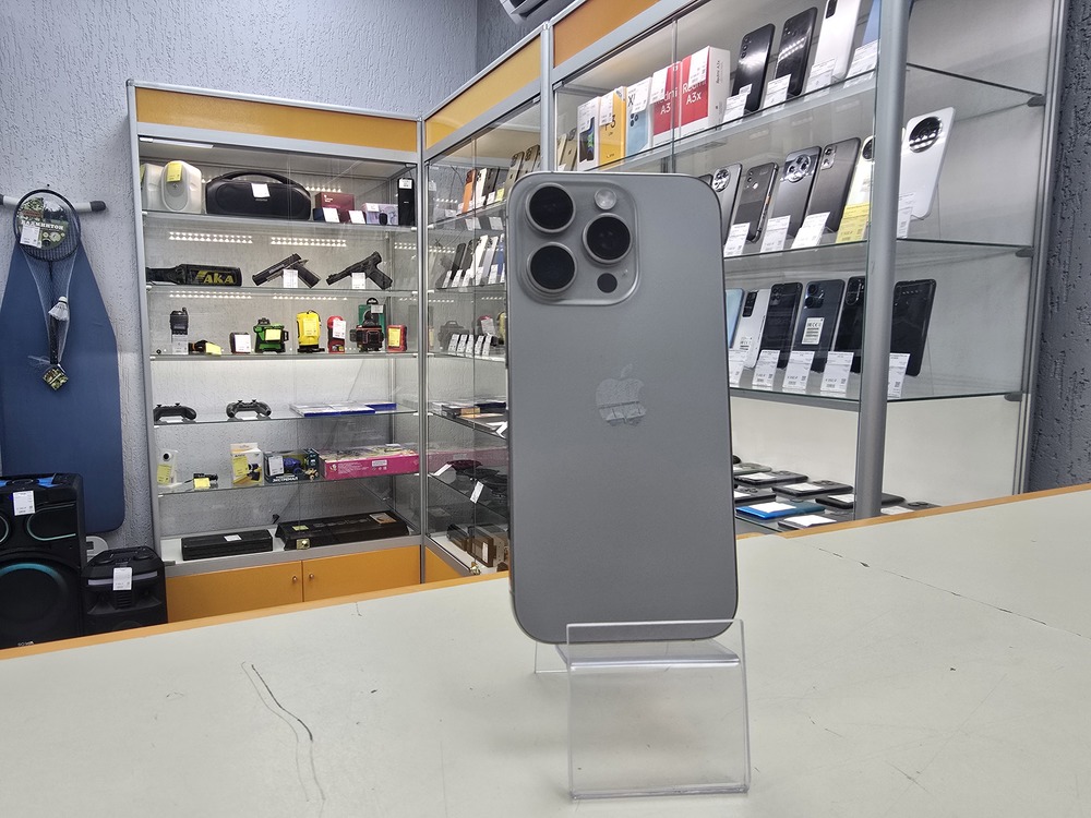 Смартфон Apple Iphone 16 Pro 128Gb