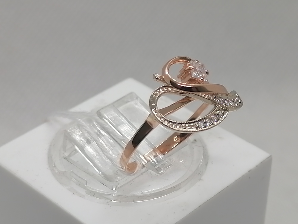 КОЛКМИ585 КОЛЬЦО С КАМНЯМИ (Au 585)