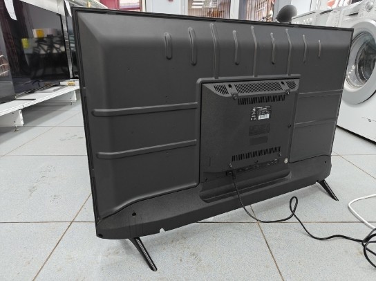 LED Телевизор HI VHIX-43F169MSY