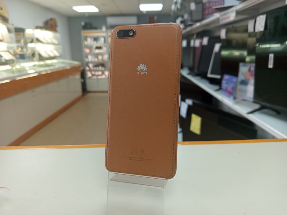 Смартфон Huawei Y5 Lite (2018)