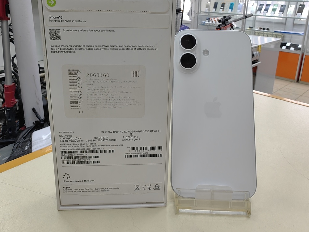 Смартфон Apple Iphone 16 256Gb