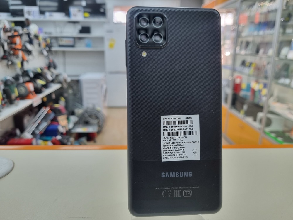 Смартфон Samsung Galaxy A12 3/32