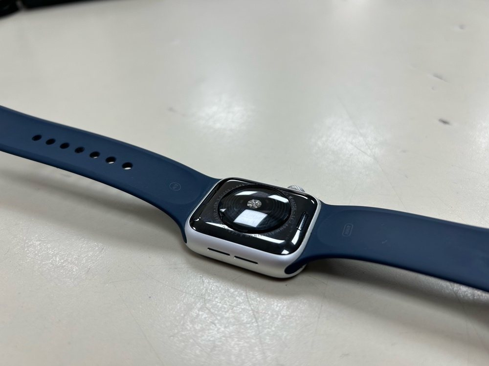 Смарт-часы Apple Watch SE 2020 40mm