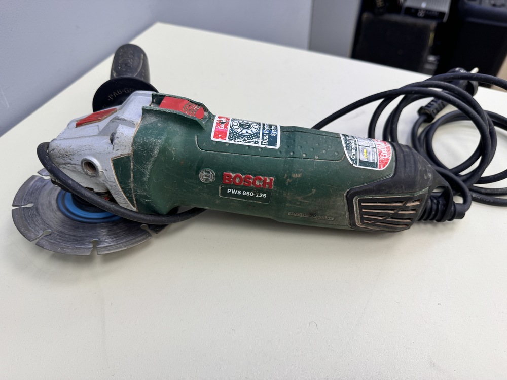 Угловая шлифмашина Bosch PWS 850-125