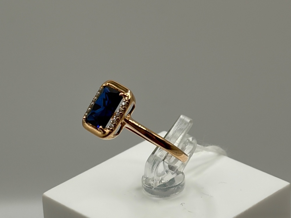 КОЛКМИ585 КОЛЬЦО С КАМНЯМИ (Au 585)