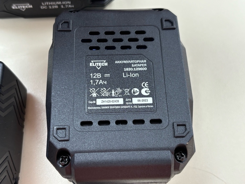 Шуруповерт Elitech ДА 122СЛ