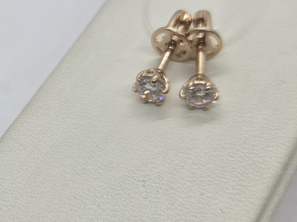 СЕРЬГИ ПУСЕТЫ с камнем (Au 585)