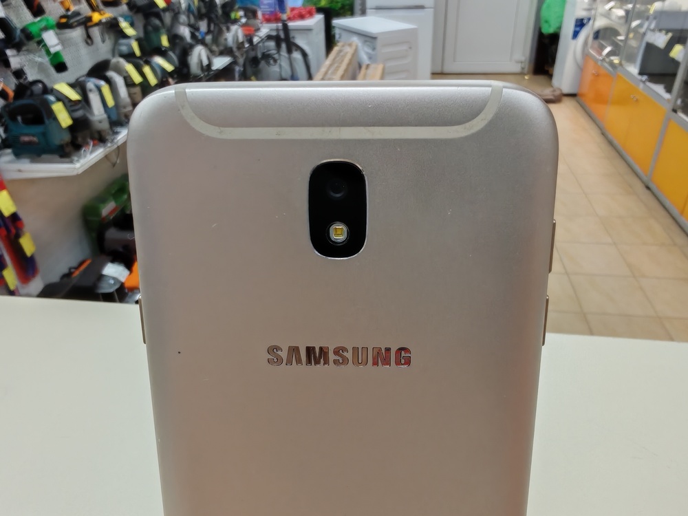 Смартфон Samsung Galaxy J7 2016 3/16