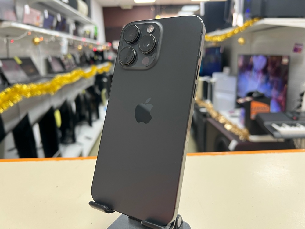 Смартфон Apple iPhone 15 Pro Max 256Gb