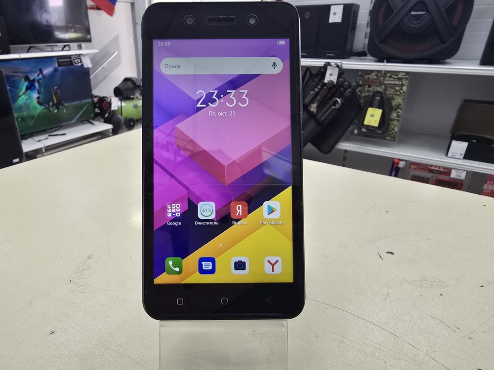 Смартфон Itel A17