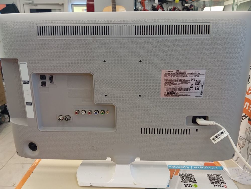 LED Телевизор Samsung UE24H4080AU