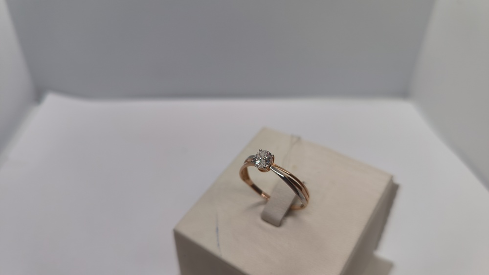 51-110-01576-1 КОЛЬЦО С КАМНЕМ (Au 585)