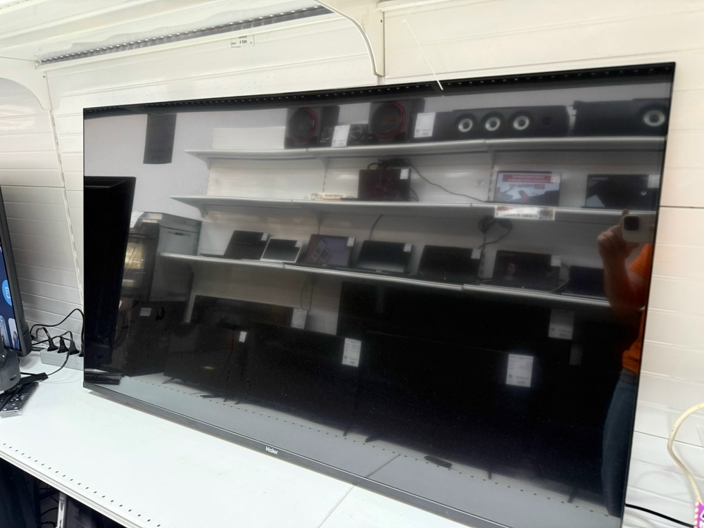 LED Телевизор Haier 43 Smart TV S4