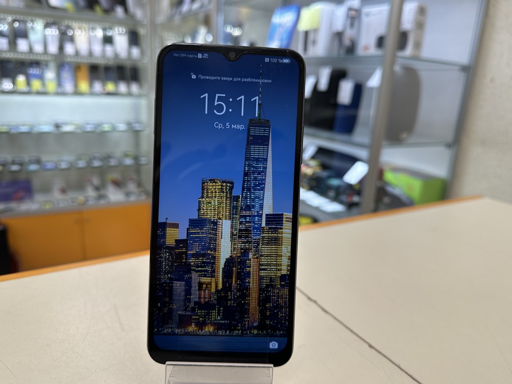 Смартфон Huawei Nova Y61 4/128