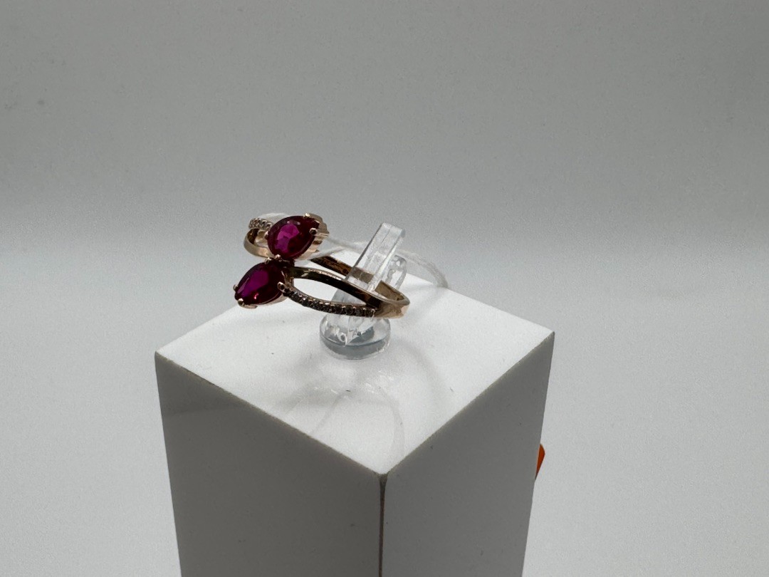 КОЛКМИ585 КОЛЬЦО С КАМНЯМИ (Au 585)