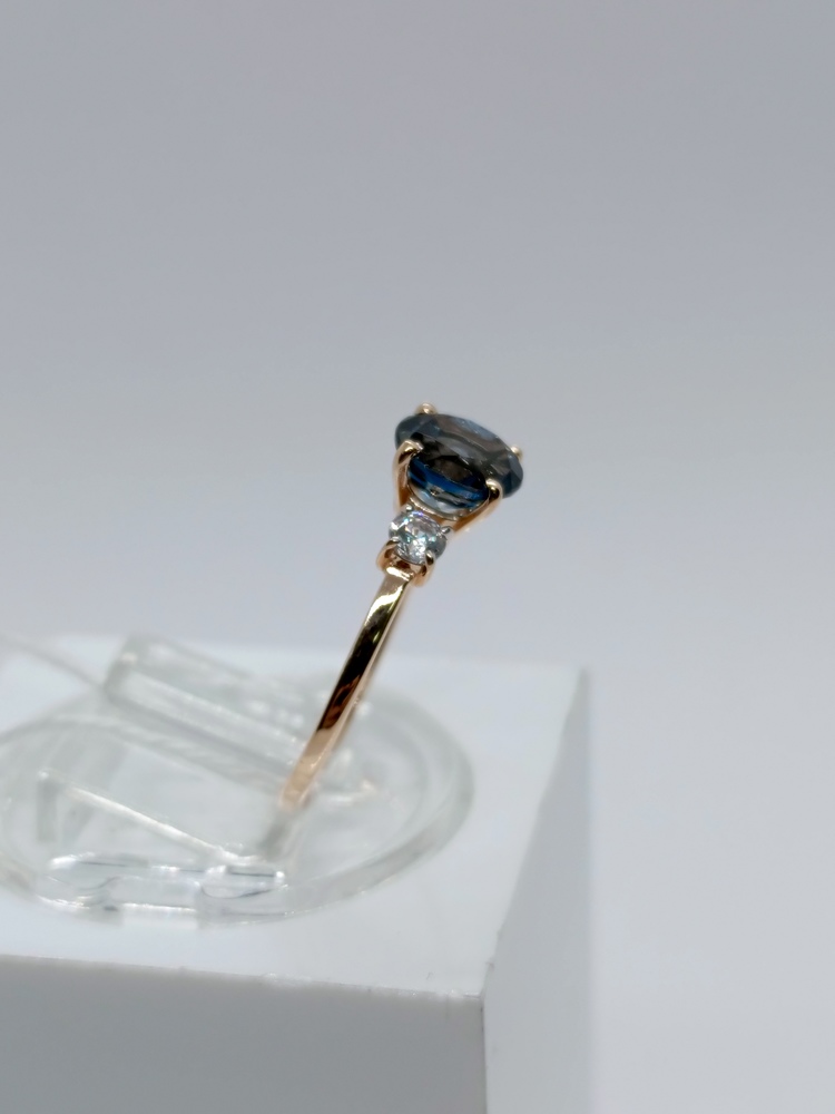 КОЛКМИ585 КОЛЬЦО С КАМНЯМИ (Au 585)