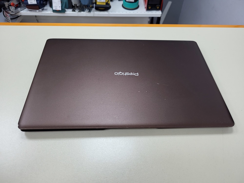 Ноутбук PRESTIGIO SMARTBOOK 133S; Celeron N3350, Intel UHD Graphics, 3 Гб, 120 Гб, Нет