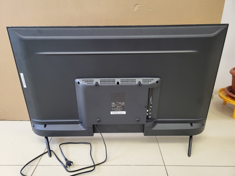 LED Телевизор Haier smart TV M1 43