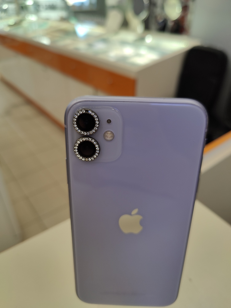 Смартфон Apple iPhone 11 64Gb
