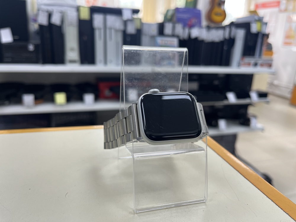 Смарт-часы Apple Watch SE 2022 40mm