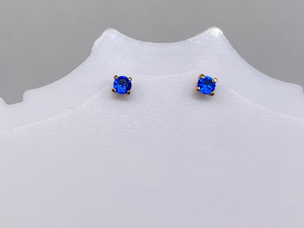 02055 СЕРЬГИ ПУСЕТЫ с камнем (Au 585)